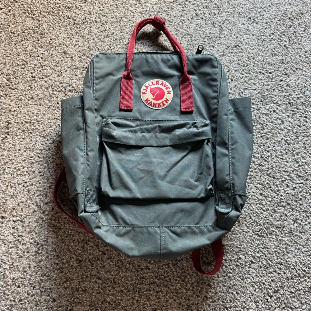 Kånken Dark Green Backpack